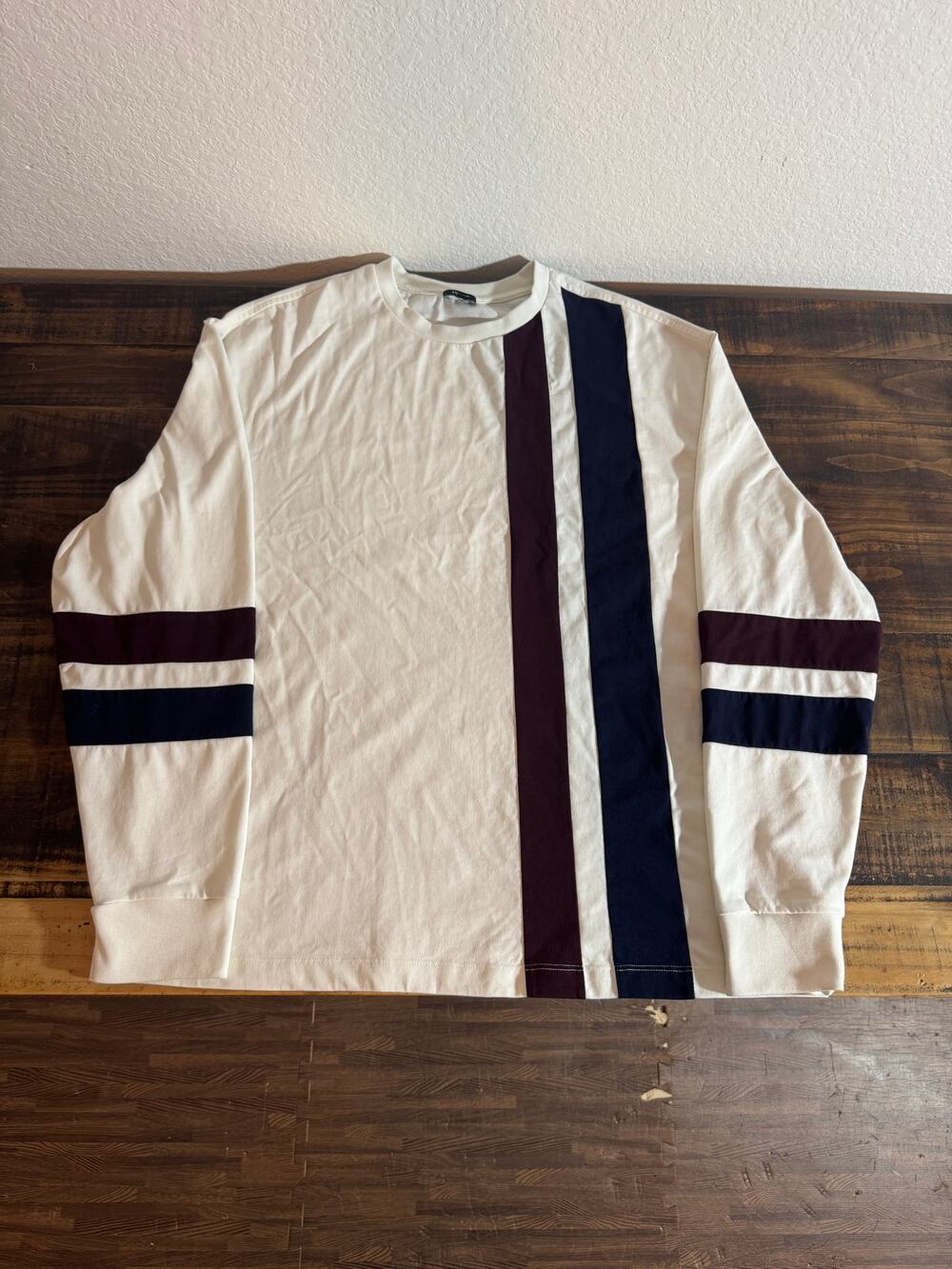 Express Classic Men’s XL Long Sleeve Shirt Cream Burgundy Navy Varsity Stripe
